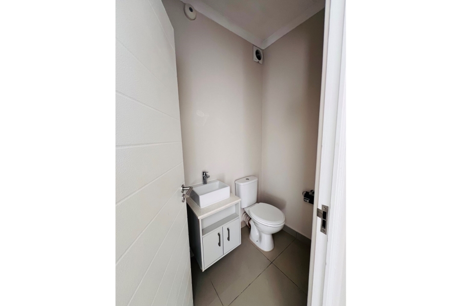 To Let 2 Bedroom Property for Rent in Langeberg Ridge Western Cape